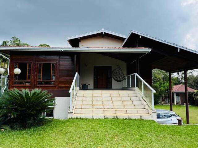 Venda em Fazenda da Ilha - Embu-Guaçu