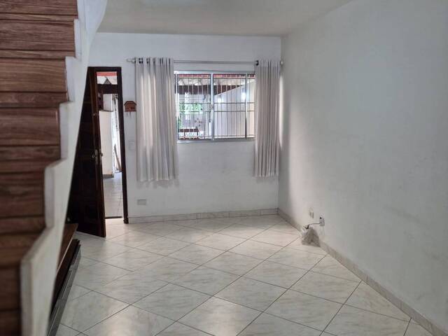 #1090 - Casa para Venda em São Paulo - SP