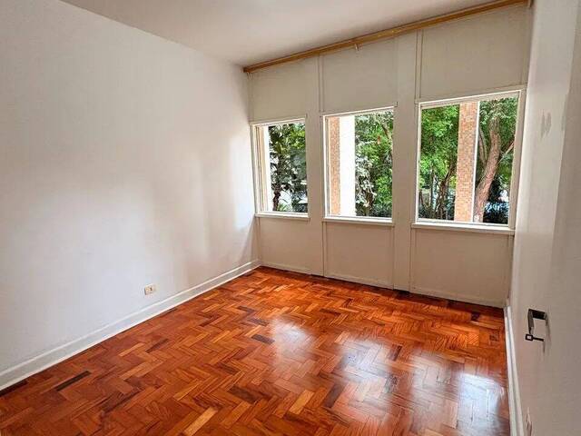 #1100 - Apartamento para Venda em São Paulo - SP - 2